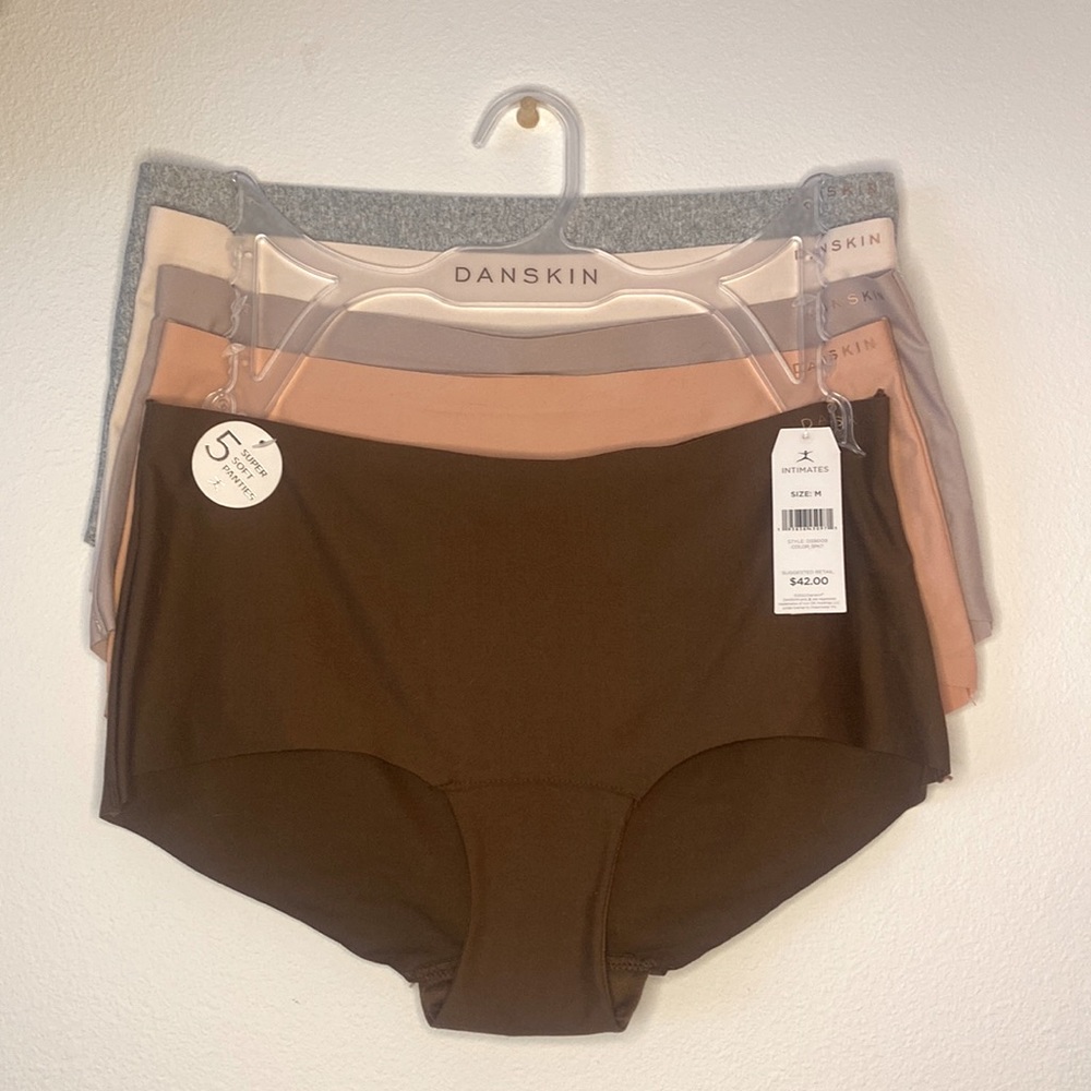 Danskin underwear x5 - NWT